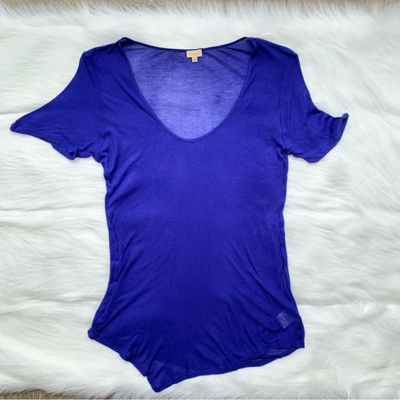 Aritzia Babaton Cobalt Blue Short Sleeve T-Shirt Size Small - Picture 4 of 7